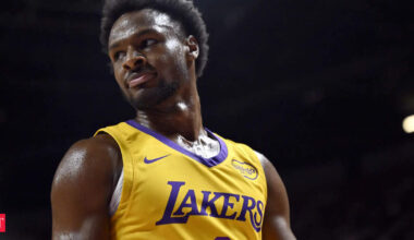 Bronny James shines for Lakers but Clippers pull of late win in NBA Summer League