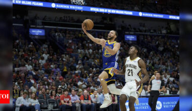 Stephen Curry returns to lead Golden State Warriors to victory over New Orleans Pelican | NBA News