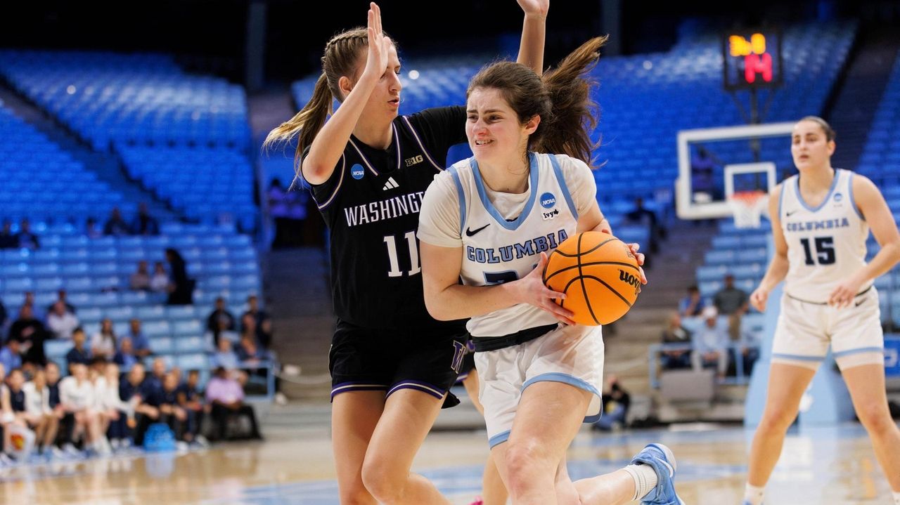 Riley Weiss of Hewlett signs endorsement deal with Foundation to Combat Antisemitism