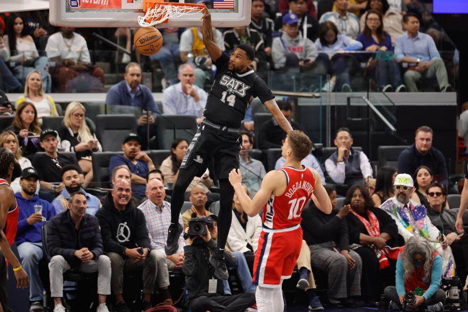 NBA: APR 08 Spurs at LA Clippers