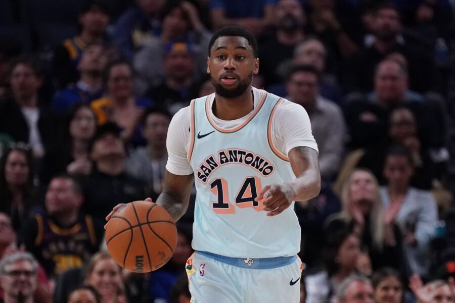 Trail Blazers Sign Blake Wesley To One-Year Contract