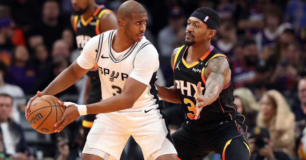 Bradley Beal gives #3 to Chris Paul