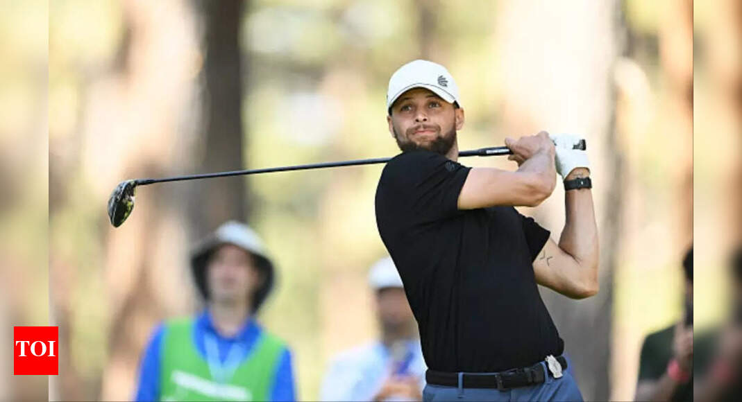 Stephen Curry joins NBA Dunk Week with first dunk in 6 years, leaving the bench and fans absolutely fired up | NBA News