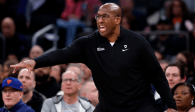 Knicks hire coach Mike Brown: New York picks veteran to replace Tom Thibodeau