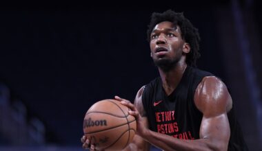 Pacers re-sign former Warriors center, 2020 second-overall pick