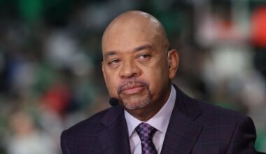 ESPN host 'tasked' to fix Charles Barkley-Michael Jordan friendship