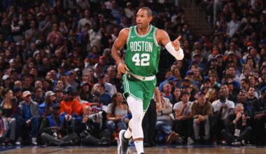 What's behind the Warriors' stunning lack of free agency moves