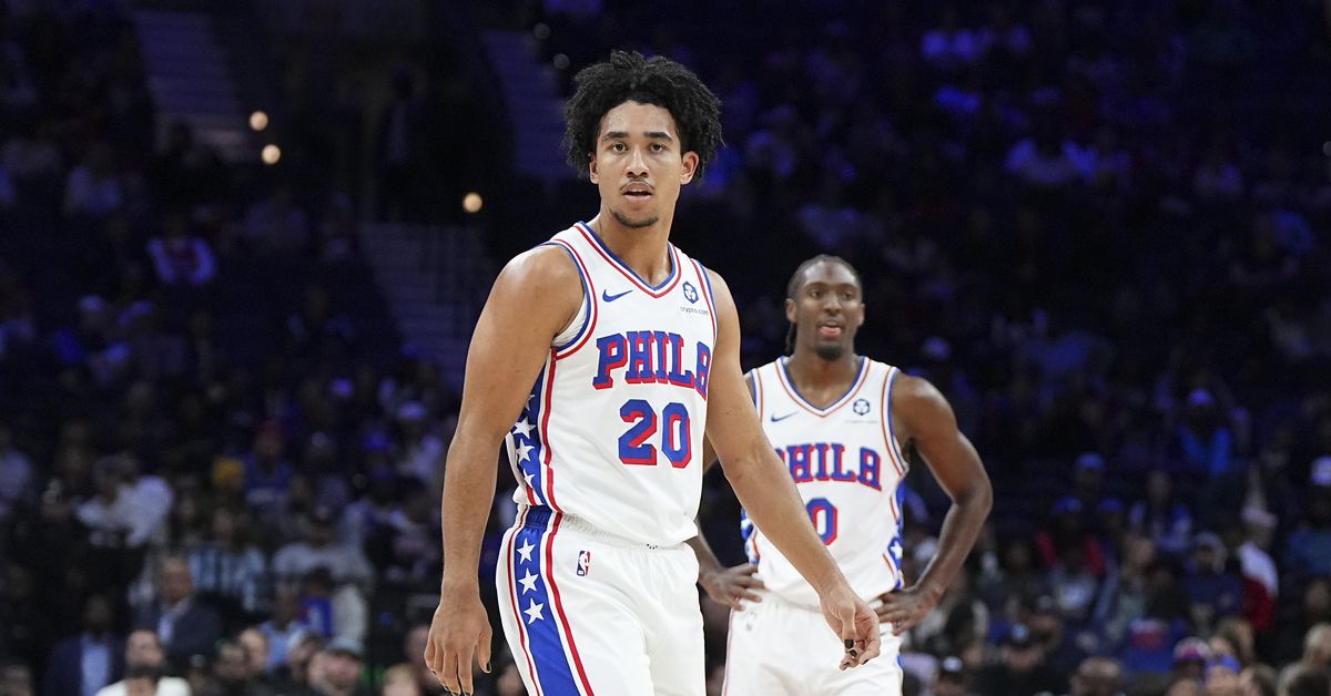 Editor-in-Chief mailbag: Three-guard lineups and two-way players