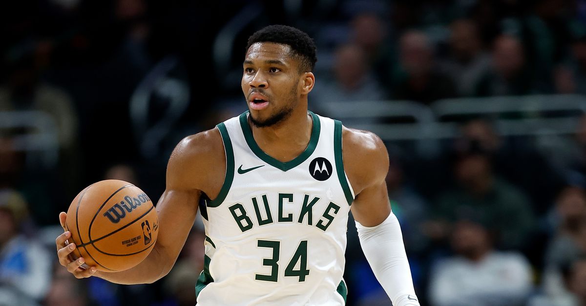 A Giannis Antetokounmpo trade is the only solution to this impending Bucks disaster
