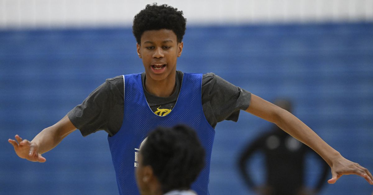 Baba Oladotun weighs reclassification as Kentucky Basketball shows interest