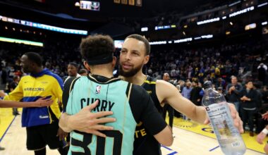 NBA scores: Steph Curry, Warriors blow out Hornets