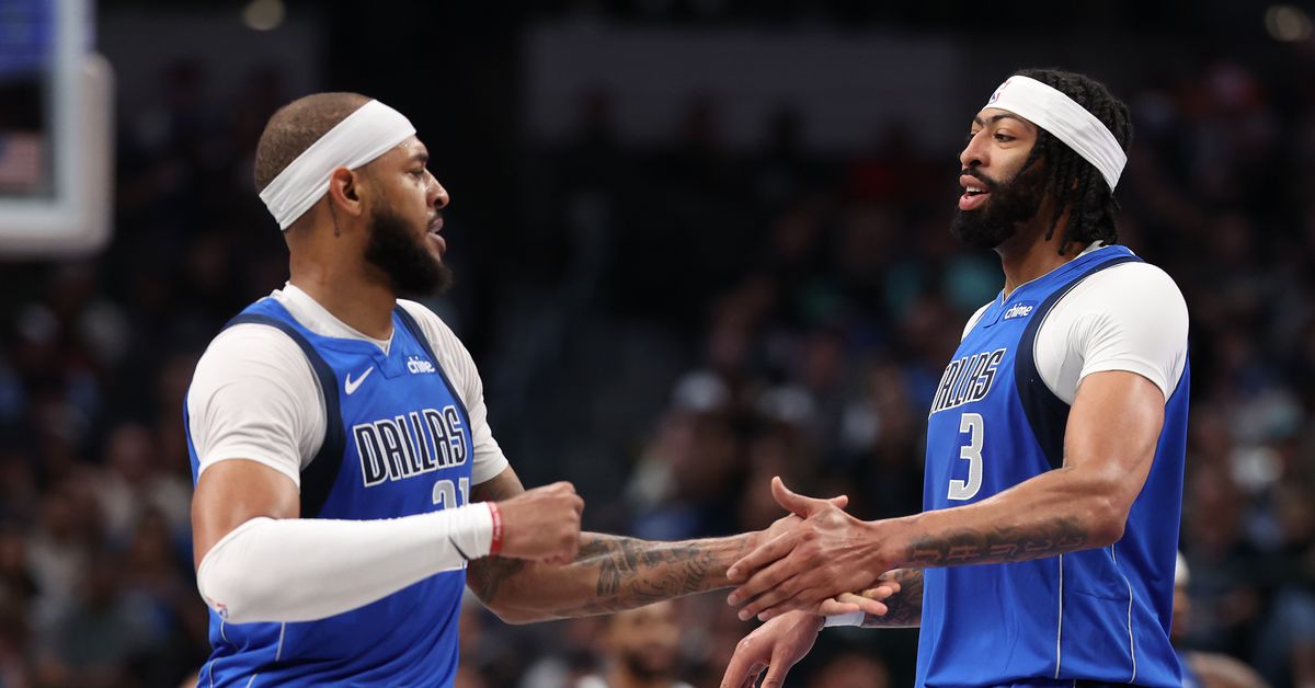 Anthony Davis is not a power forward