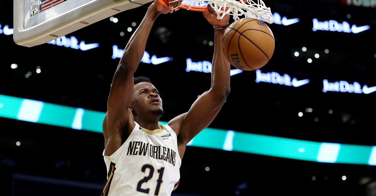 NBA Free Agency: Lakers have had trade talks for trio of young centers