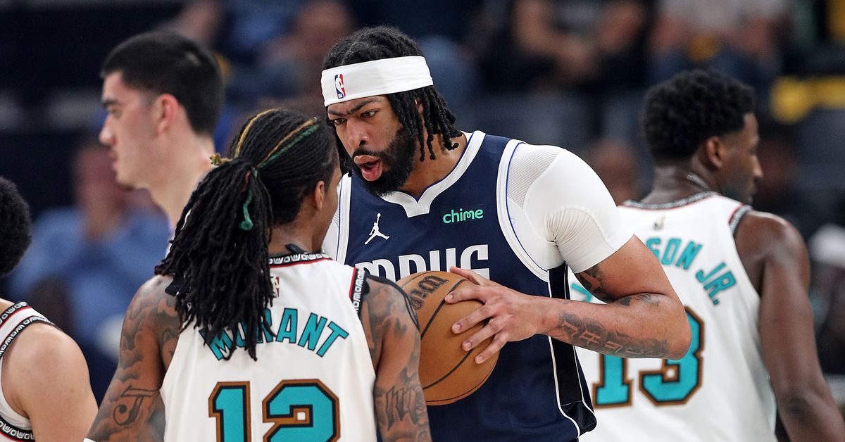 Podcast: Anthony Davis is not a power forward and remembering some guys