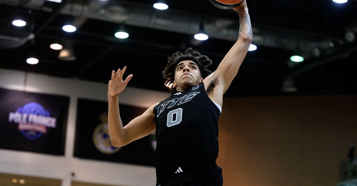 Kentucky Wildcats Basketball recruiting update on Tay Kinney and Jordan Smith