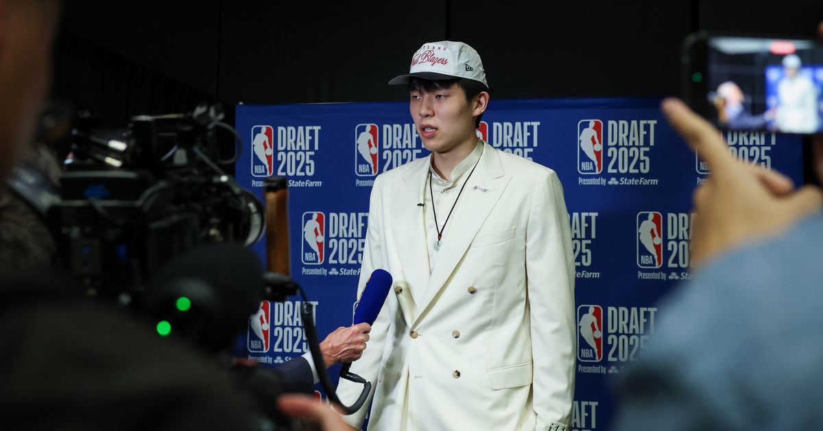 Blazers’ Yang Hansen Tops the List of Players to Watch in Las Vegas