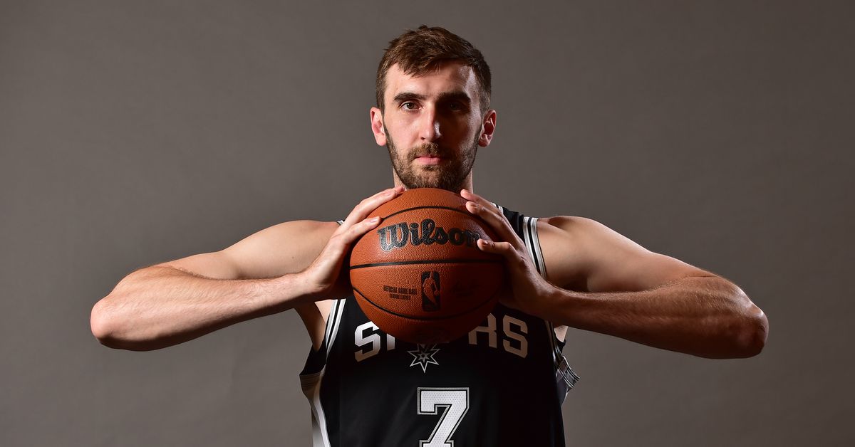 What the Spurs still need to fill out the roster