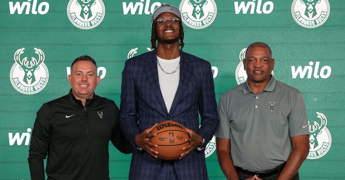 NBA Free Agency: Milwaukee Bucks introduce former Pacers center Myles Turner