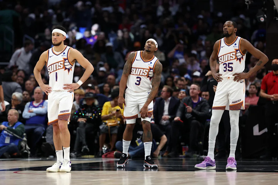 Suns stars Devin Booker, Bradley Beal and Kevin Durant look on while playing the Clippers.Kiyoshi Mio-Imagn Images