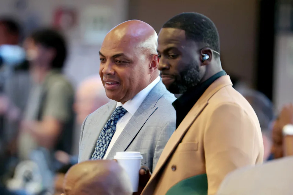 NBA legend Charles Barkley and Golden State Warriors forward Draymond Green.© Kevin Jairaj-Imagn Images