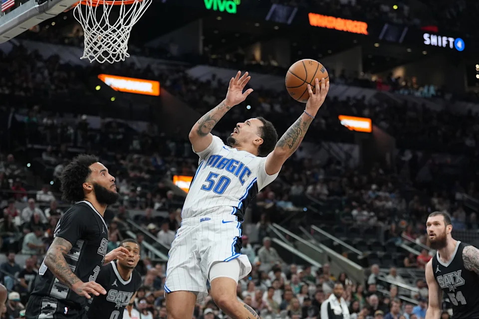 Cole Anthony averaged 9.4 points and 2.9 assists with the Orlando Magic last season.