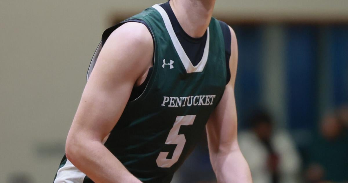 Changing of the Guard: Pentucket welcomes new field hockey, boys basketball coaches in Rachel Thornton, Tim Kelly | Sports