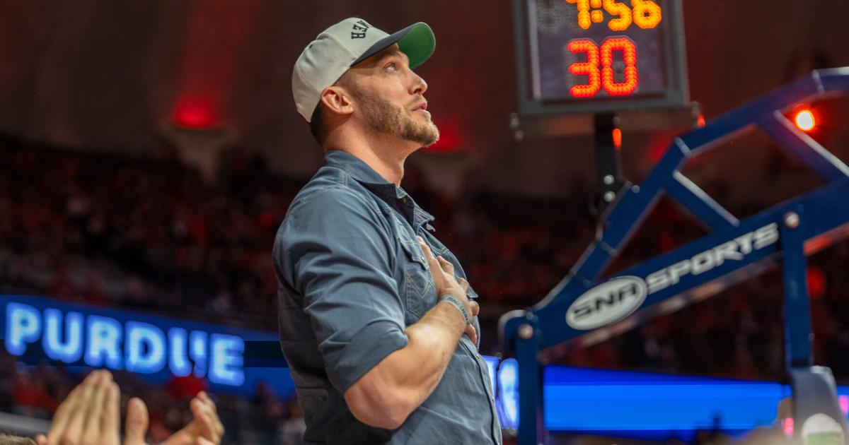 Good Morning, Illini Nation: Meyers Leonard in concert | Sports