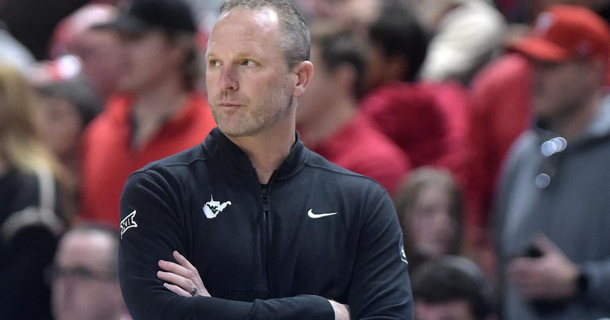 Tuesday's College Roundup: IU basketball announces nonconference slate, PFW brings back familiar faces to coach, more | Colleges