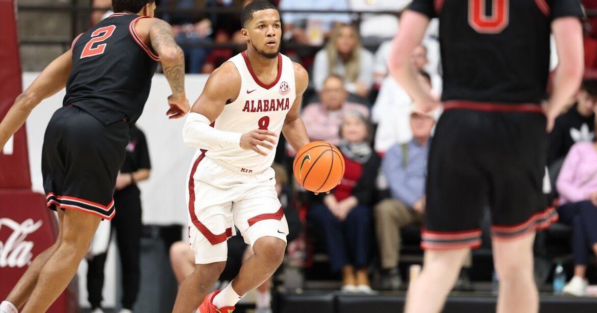 Youngblood scores 15, helps will Thunder to summer league win | Sports