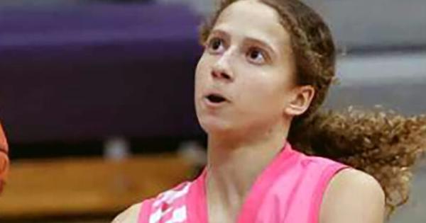 Prep basketball: Burlington's Mylee Stiefel plays in prestigious national tournaments | The Hawk Eye - Burlington, Iowa