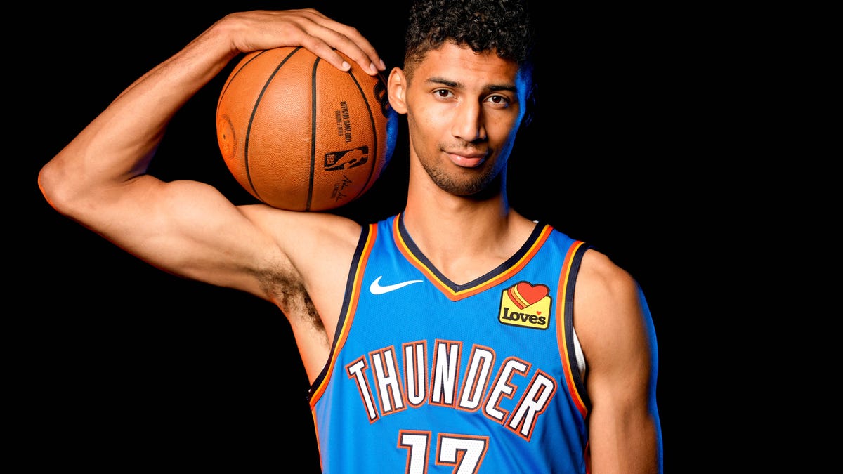 What's an NBA Exhibit 10 contract? Breaking down Malevy Leons' deal