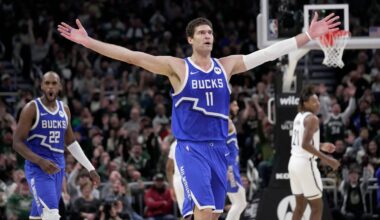 Bucks center Brook Lopez to sign with Clippers as free agent
