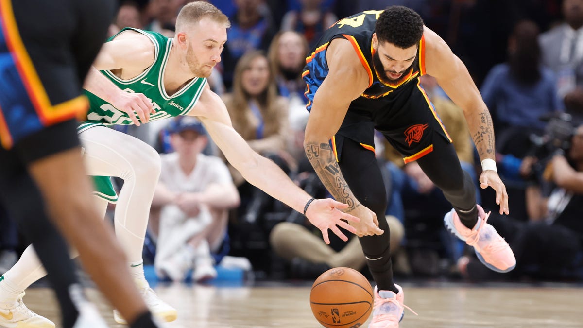 Thunder jersey history No. 34