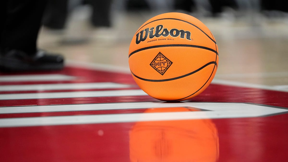 EA Sports teases return of college basketball video game