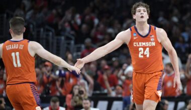Former Clemson big man PJ Hall to play in the Summer League