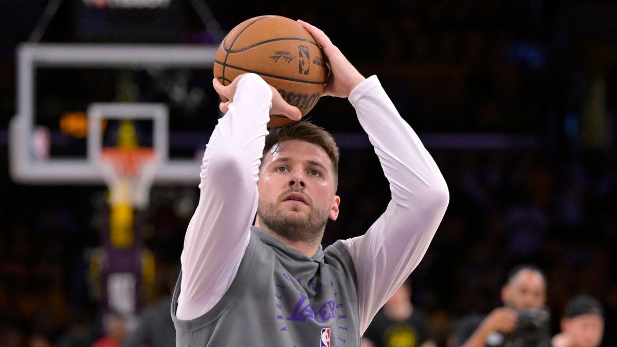 Luka Doncic set to make debut vs Jazz