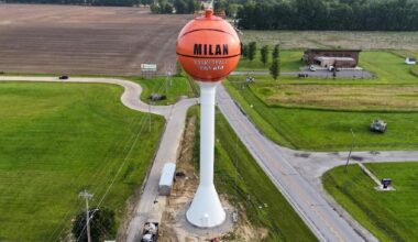 Unique water storage tank dedicated to Indiana town with rich basketball history