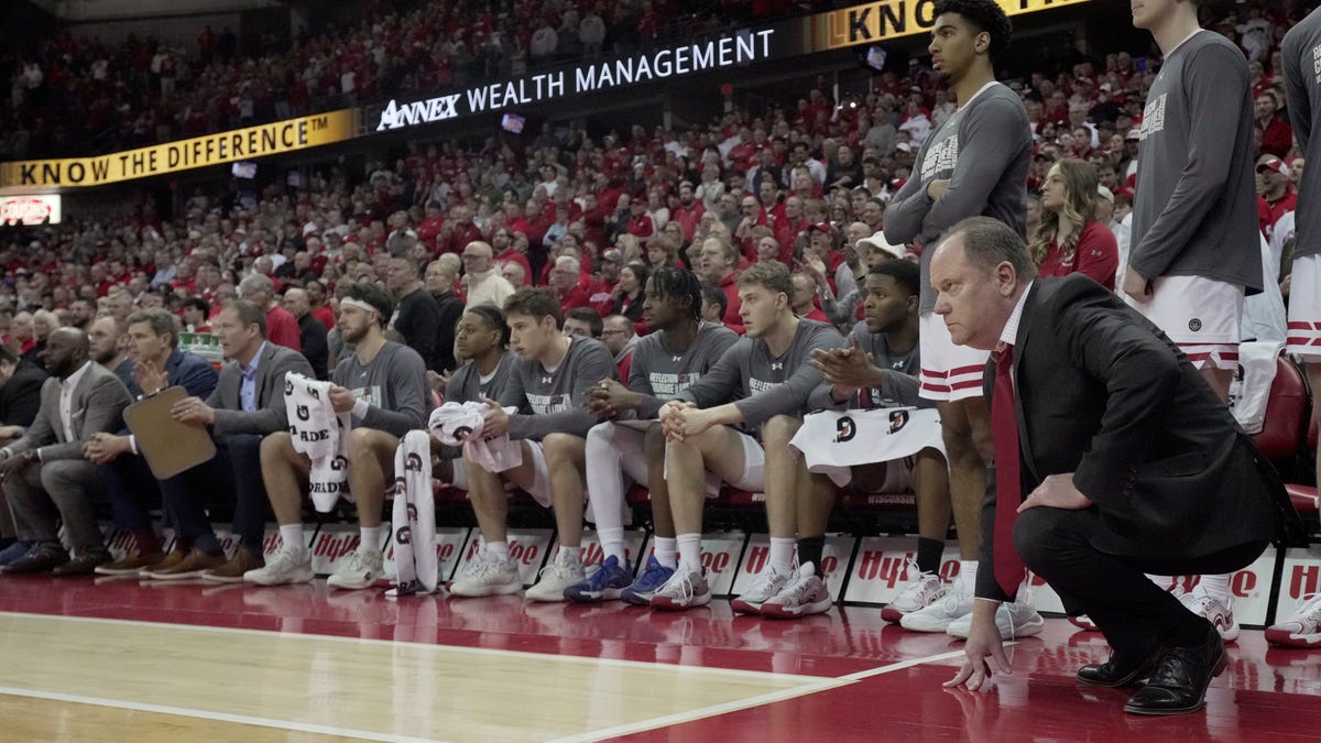 Wisconsin men's basketball promotes Marc VandeWettering to new GM role