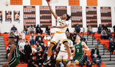 MSU commit Carlos Medlock Jr. dunks on future Wolverine player