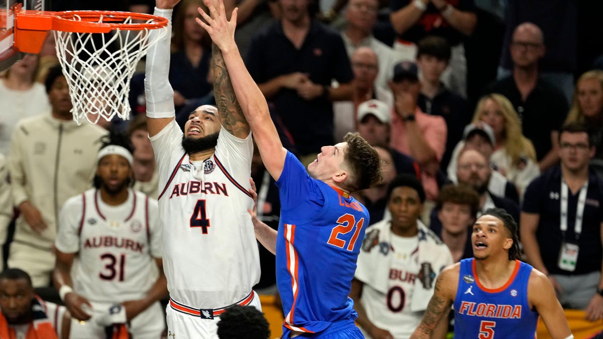 EA Sports teases return of college basketball video game