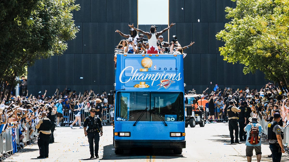 Meet the Thunder photographer behind 'iconic' NBA title parade photo