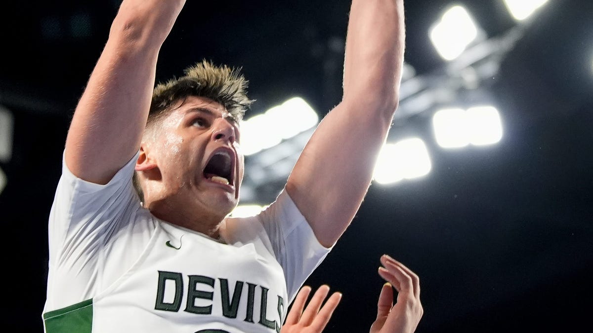 Iowa basketball lands Trey Thompson, will reclassify to 2025 class