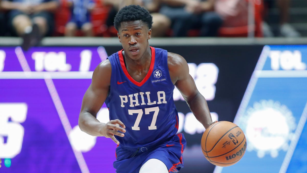 NBA Twitter reacts to VJ Edgecombe's Sixers summer league debut