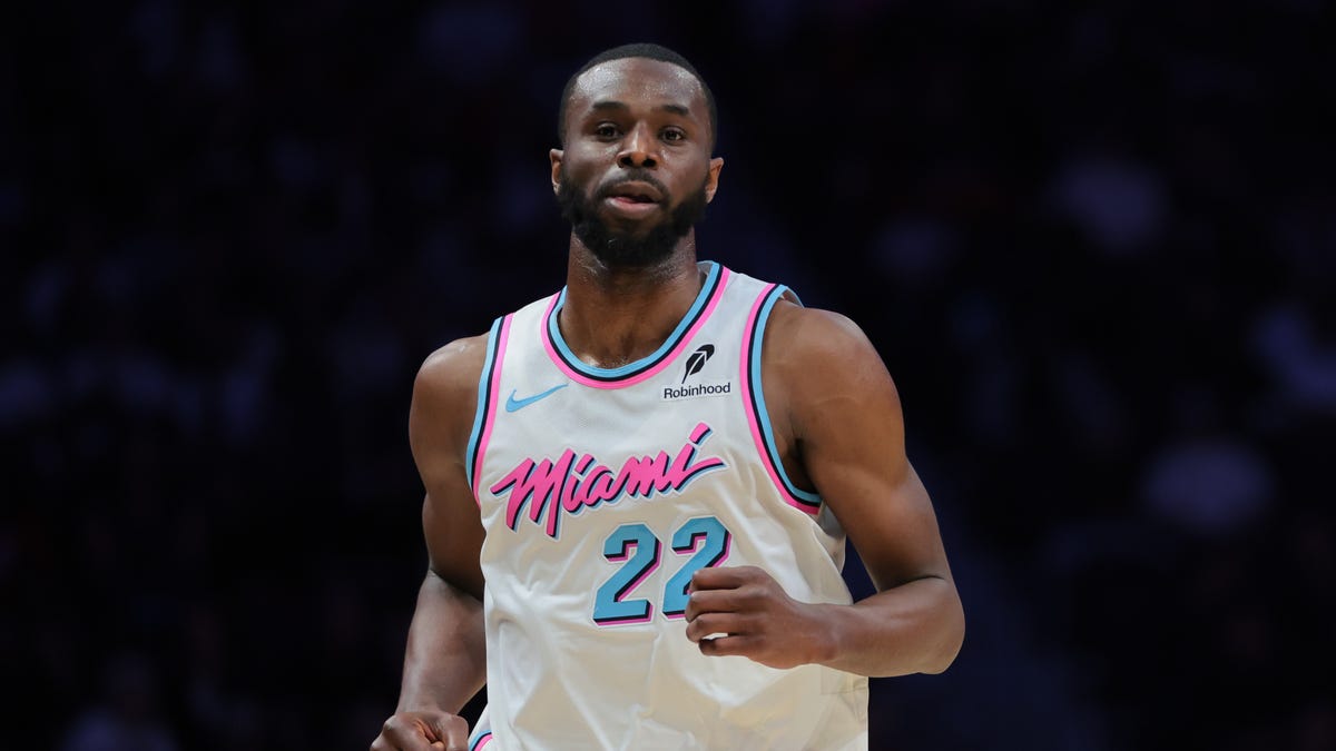 Lakers target Andrew Wiggins expected to start season with Heat
