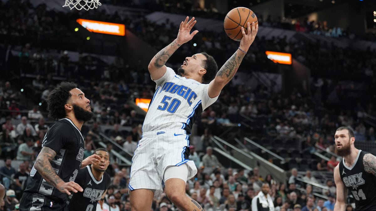 Report says Bucks closing in on signing point guard Cole Anthony