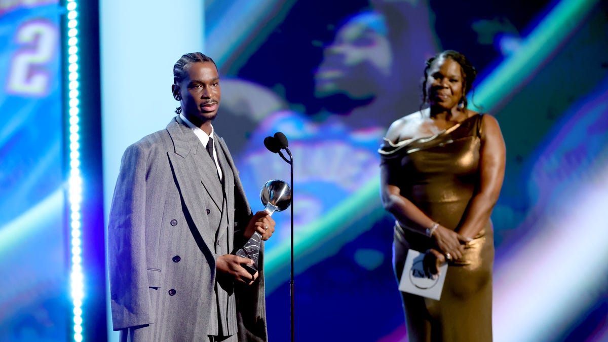 Shai Gilgeous-Alexander wins ESPY's 2025 NBA Player of the Year award