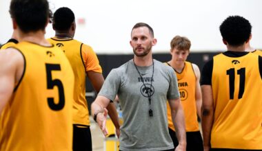 Iowa basketball gets SEC opponent in Acrisure Series