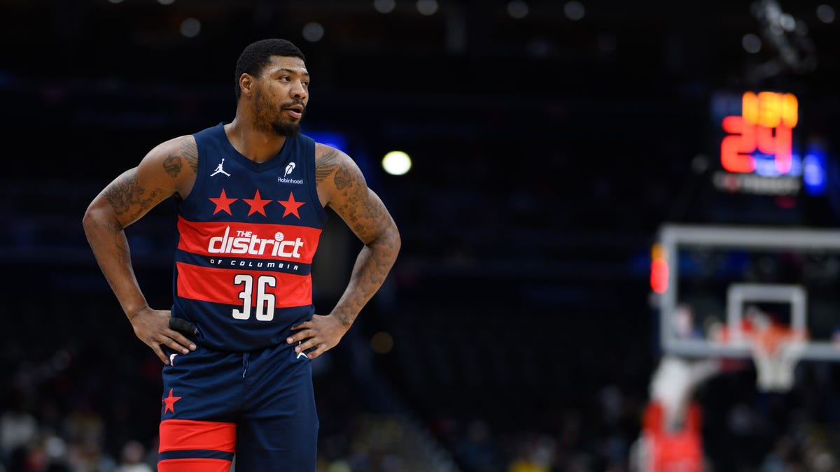 LA Lakers to sign Marcus Smart on two-year deal worth $11 million