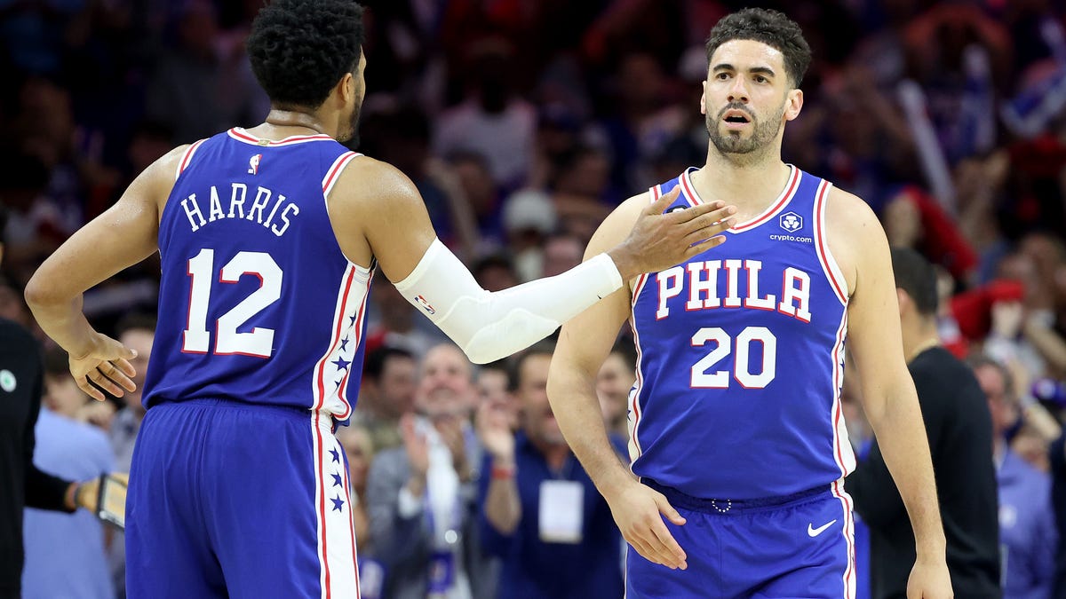 Former Sixers sharpshooter defends Tobias Harris during time in Philly