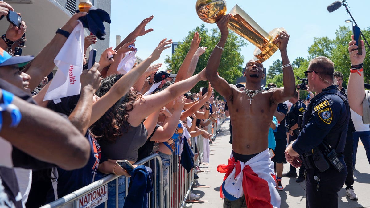 Shai Gilgeous-Alexander Day caps off month-long holidays for Thunder
